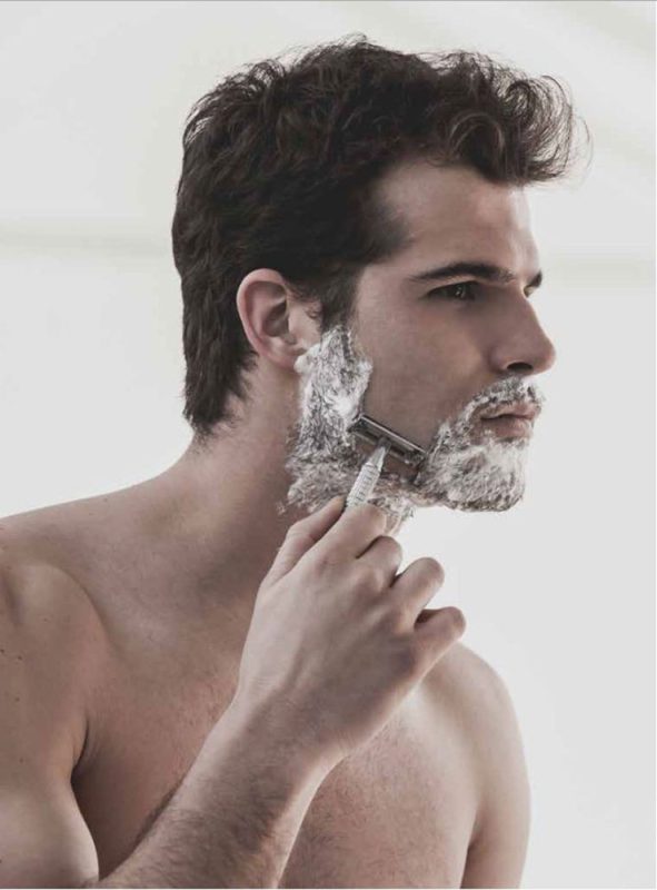 چرا باید هر روز ریش ها را اصلاح کنید