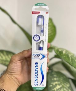 مسواک سنسوداین Rapid Action مدل متوسط اصل انگلیس - Sensodyne Rapid Action Toothbrush Medium