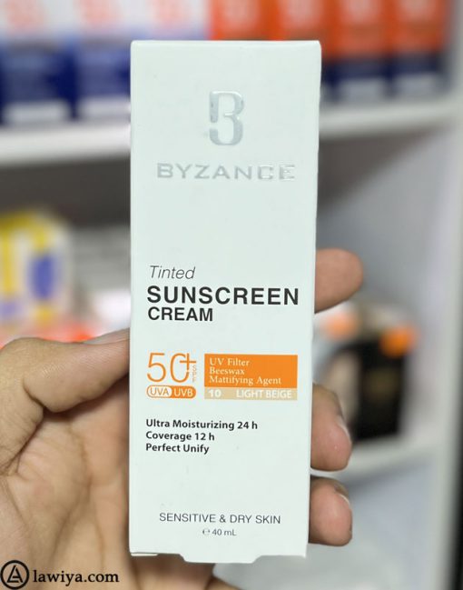 ضد آفتاب رنگی بیزانس مناسب پوست خشک | Byzance colored sunscreen suitable for dry skin spf 50